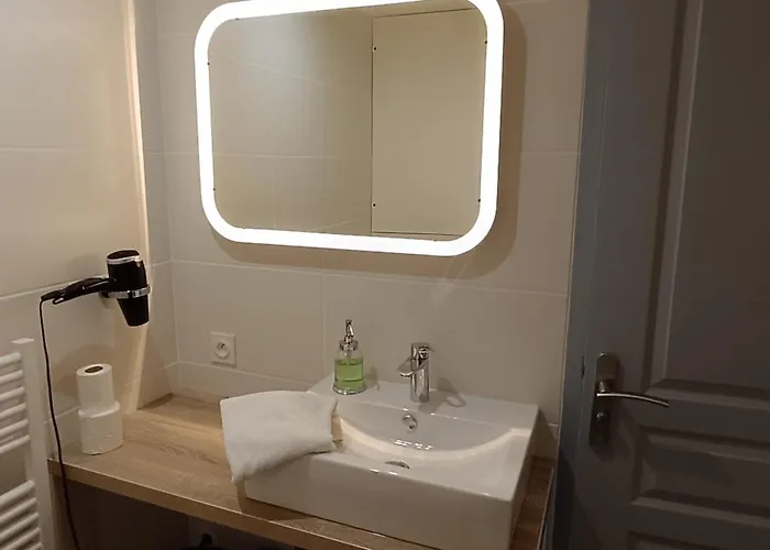 Véga-sils - 26 M2 *